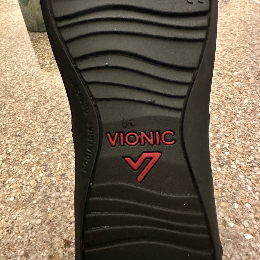 Vionic shoe - Picture 6 of 6